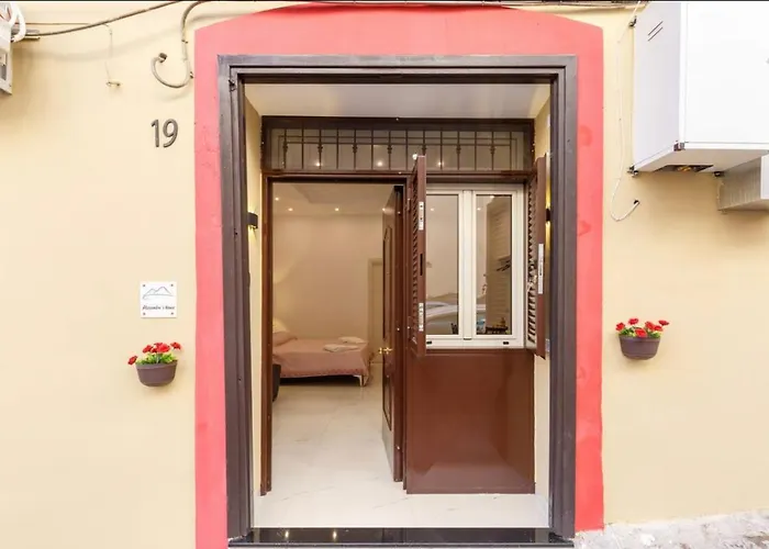 Alessandra\'S House